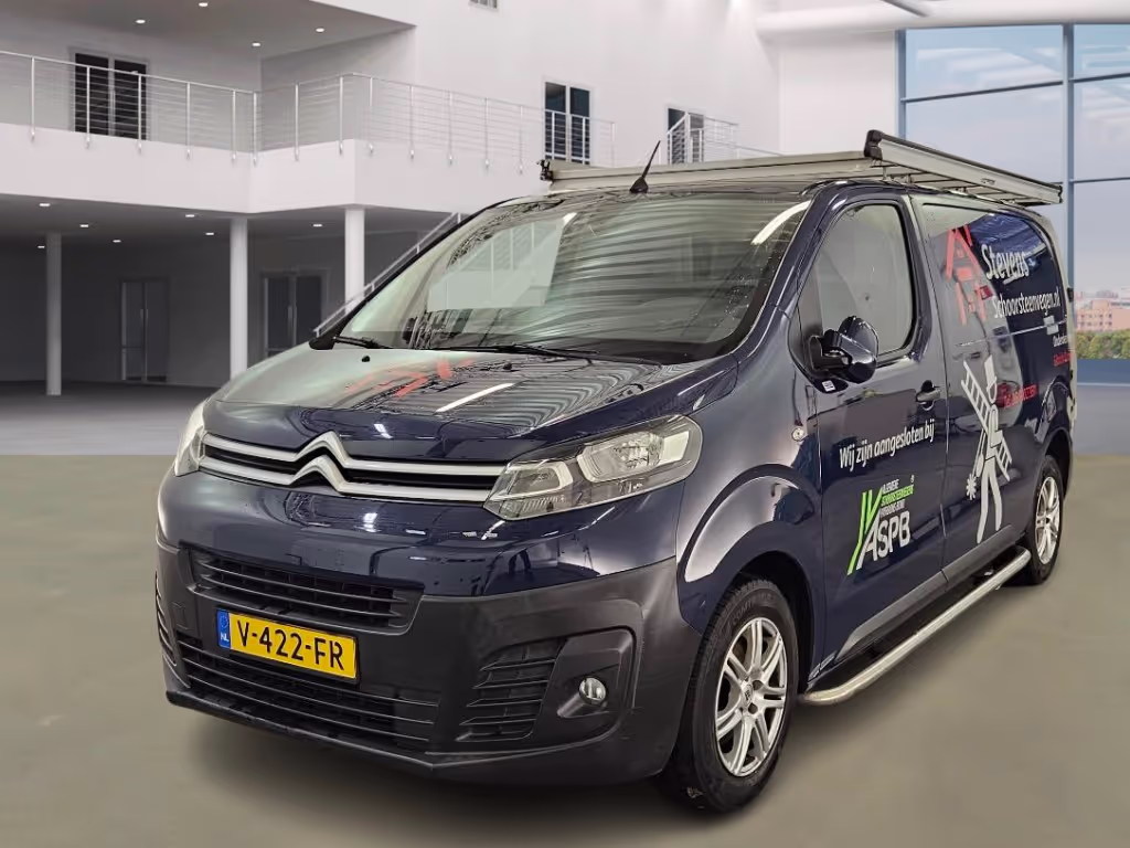 Stevensschoorsteenvegen bus met beletterling en branding